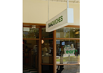 Earl's Eatery Cairns