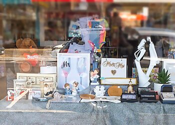 Elizabeth Matthews Gifts