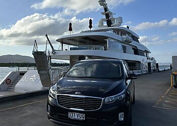 Elliott’s Limousines