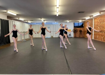 3 Best Dance Schools In Gladstone, Qld - Expert Recommendations