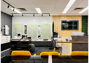 Dr Philip Cheng - EYECARE CONCEPTS