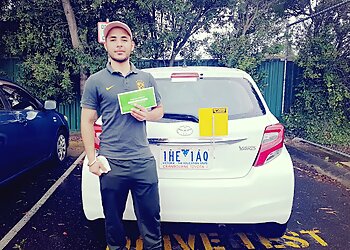 Ezy Keys Driving School