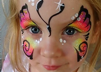 Face to face painting by Mandy