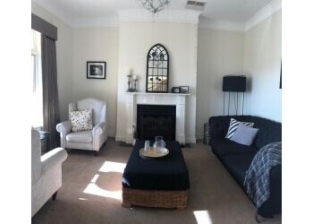 Fiona Leeworthy Counsellor & Family Therapist