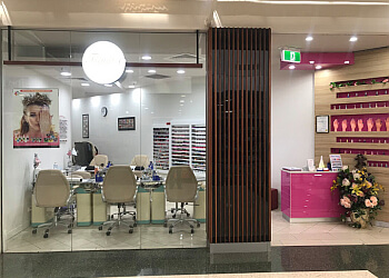 Fiona’s Nail Creations