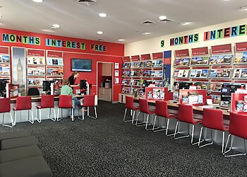 Flight Centre Warragul