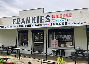 Frankies Albury