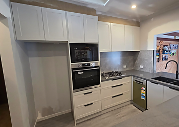 GJ Kitchens & Cabinets