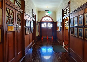 Gladstone Regional Art Gallery & Museum