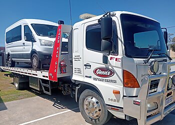 Glenn's Heavy Recovering & Towing