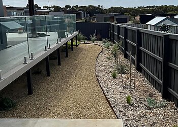 Green Blade Garden and Landscapes