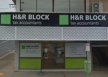 Gladstone Tax Services H&R Block Gladstone image 1