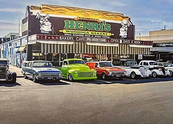 Henri's Wodonga Bakery