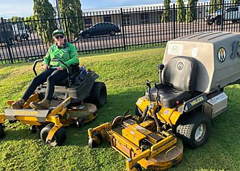 Home Grown Lawn Mowing
