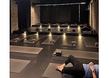 Humming Puppy Yoga Sydney