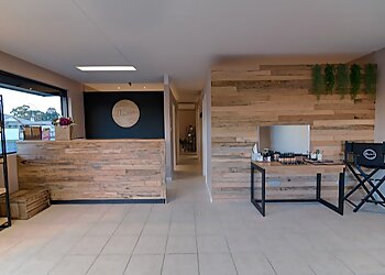 Illume Makeup and Beauty Bar