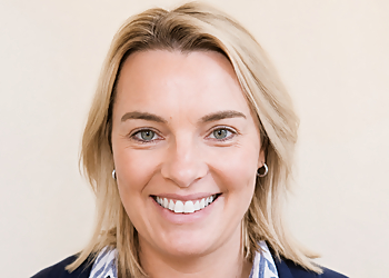 Jackie Walker - STRAIGHTFORWARD CONVEYANCING Jackie Walker - STRAIGHTFORWARD CONVEYANCING