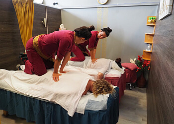 Jade Clinic Chinese & Thai Massage Professionals