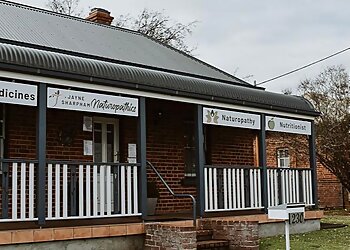 Jayne Sharpham Naturopathics