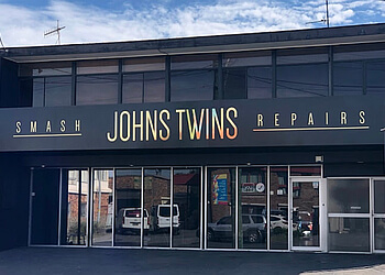 John's Twins Smash Repair Centre