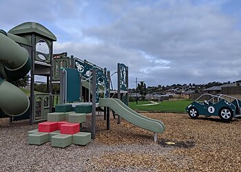 Warragul Parks Kestle Park Playground image 1