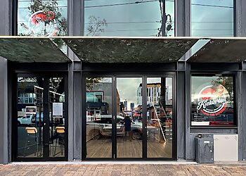 Kickin'Inn Adelaide CBD