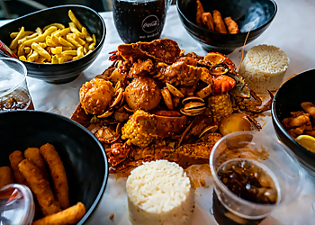  Kickin'Inn Charlestown