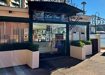 La Vue Waterfront Restaurant