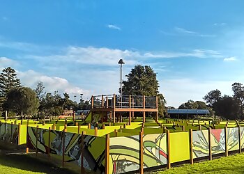 Lake Pertobe Motor Boats