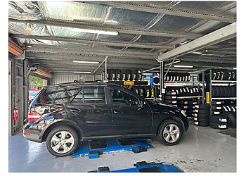 LeMans Motors West End Mechanic