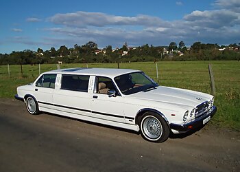 Leisure Coast Limousines