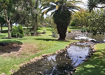 Macintosh Island Park
