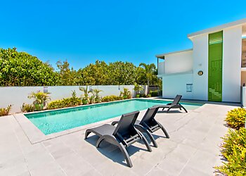 Mackay Oceanside Central Hotel