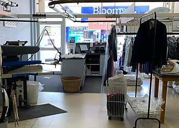 Madins Drycleaners & Laundry