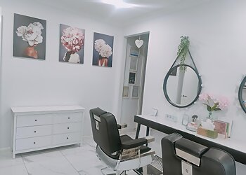 MakeOver By Rachna Hair -Beauty-Make up Salon