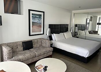 Meriton Suites Broadbeach