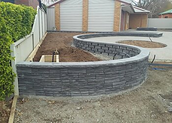 Michel's Landscaping & Garden Design