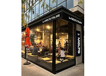 Molto Italian