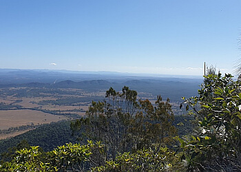 Mount Larcom Walking Trail