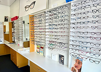 Mr B The Optometrist