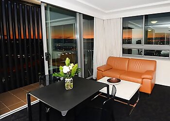 Oaks Gladstone Grand Hotel