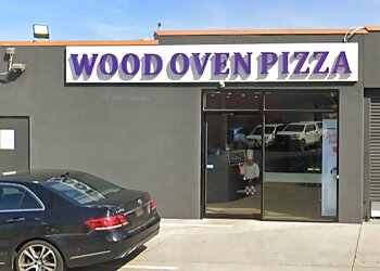 Original Wood Oven Pizza