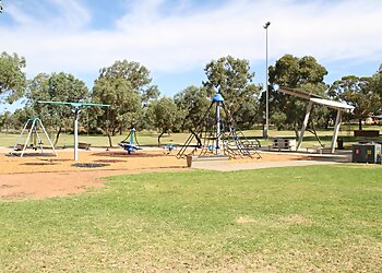 Ornamental Lakes Park