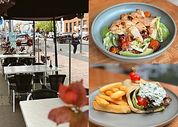 Oscar's Hotel & Cafe Bar