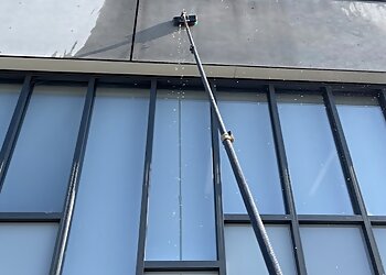 Ottra Window and Solar Panel Cleaning