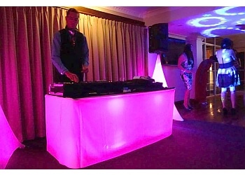 PLATINUM PARTIES PLATINUM PARTIES