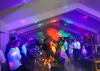 Phonix Entertainment