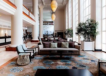 Pullman Cairns International