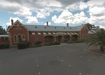 Queanbeyan Landmarks Queanbeyan Railway Station image 1