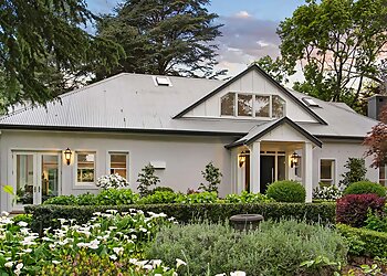 Bowral Home Builders RWF Building Company  image 1